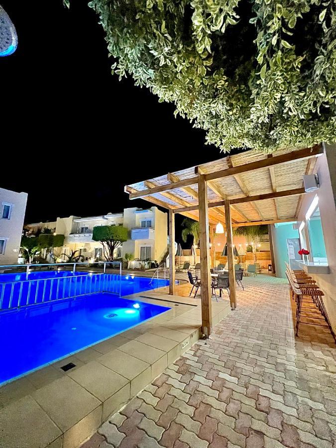 Mediterranea Apartments Kato Daratso Exterior foto